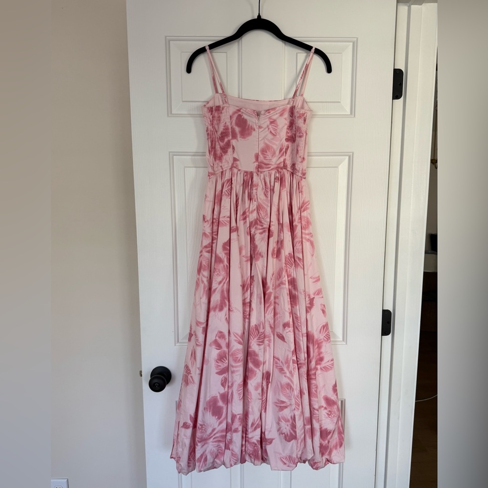 XS Abercrombie Dipped- Waist Bubble Hem Midi Dress - Picture 4 of 6